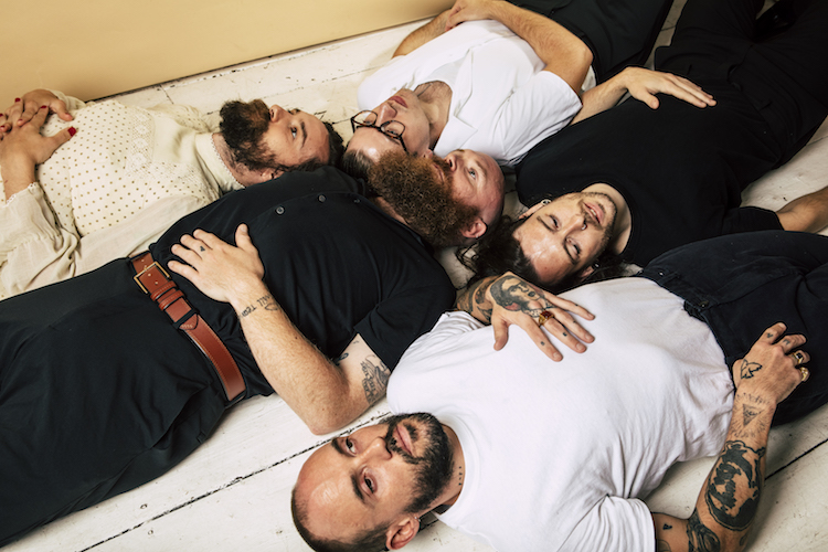 Idles: Brutalidad y honestidad